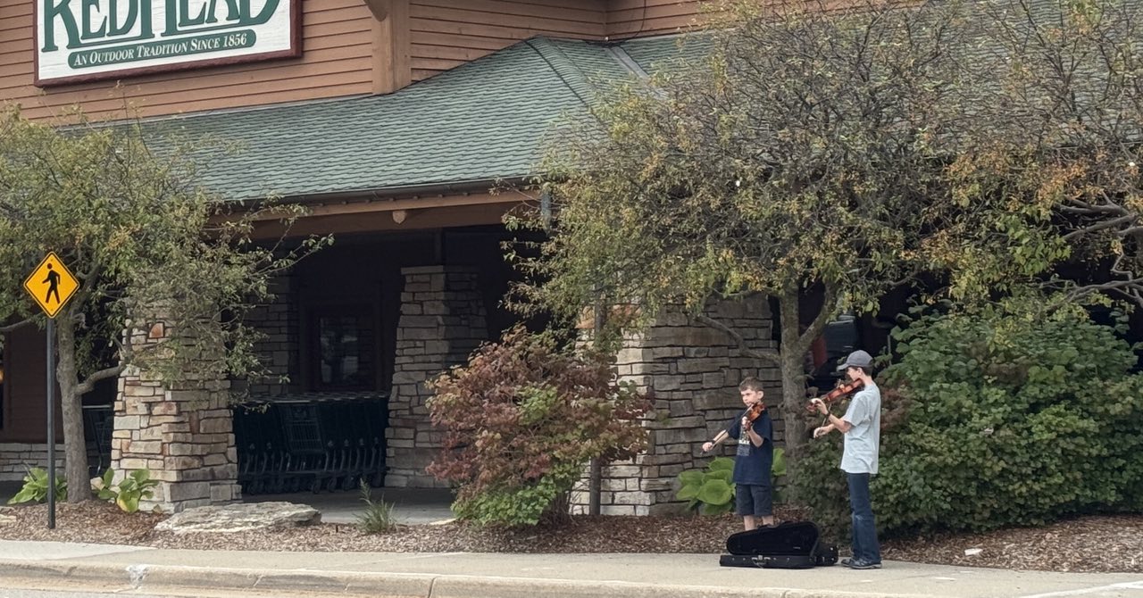 Bass Pro Shops Auburn Hills